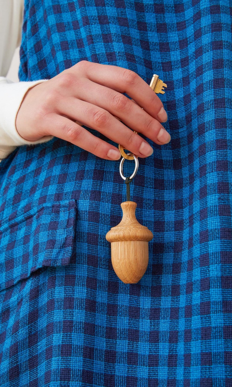 Jewellery Design Plümo | Acorn Keyring