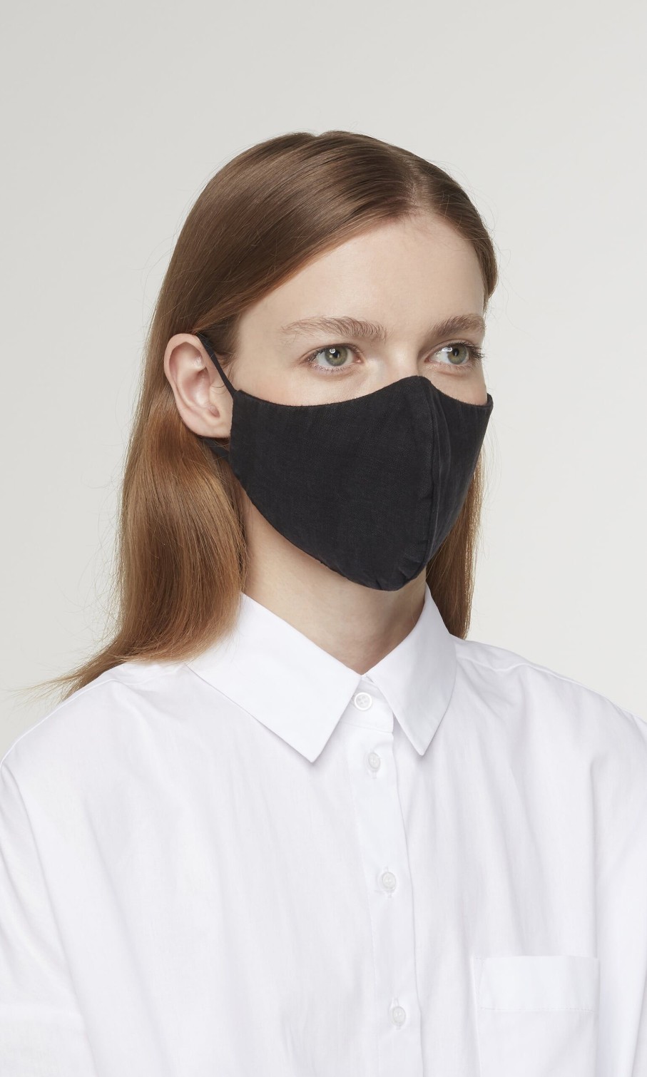 Fashion Plümo | Organic Linen Mask - Black