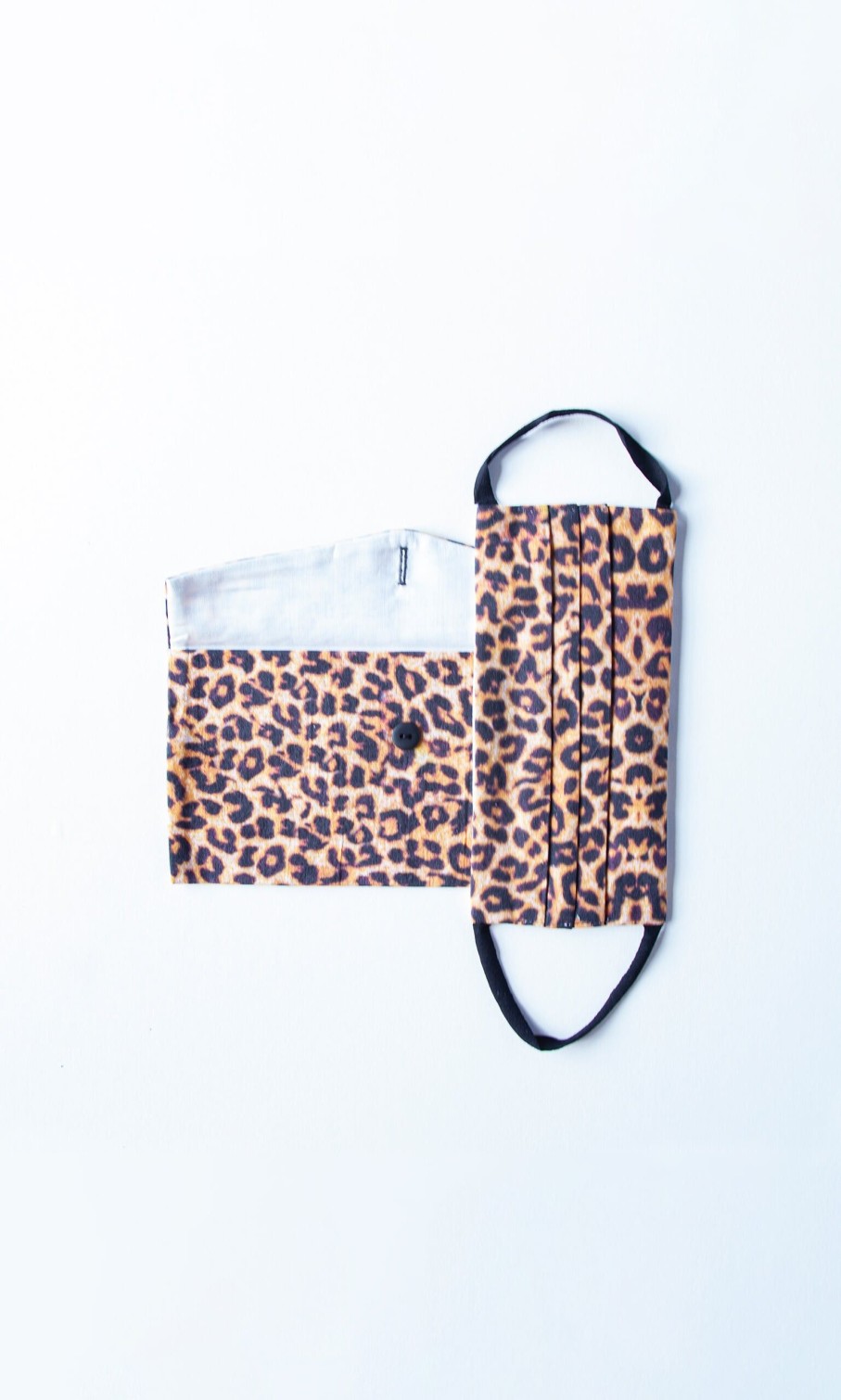 Fashion Plümo | Pleated Face Mask & Pouch - Leopard Print