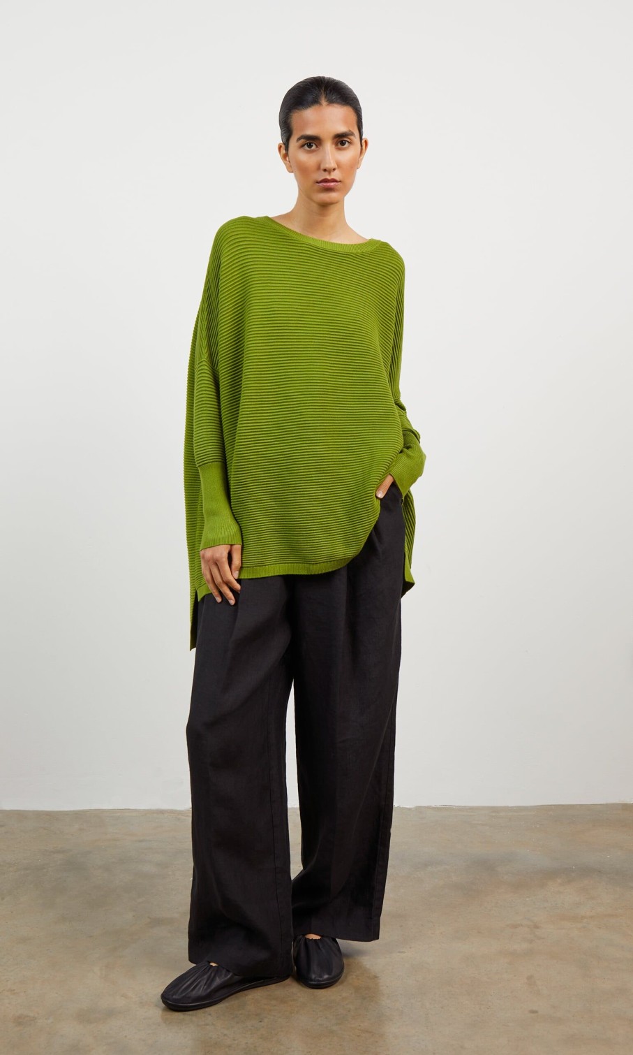 Fashion Plümo Studio | Jack Sweater - Apple Green